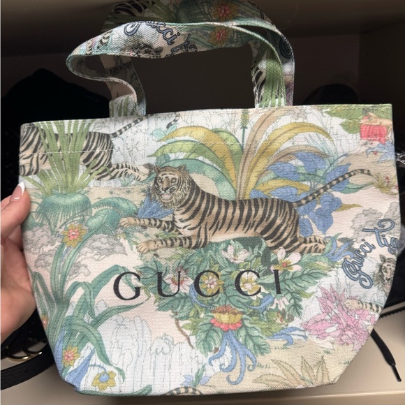 Gucci Handbags - Gucci Jungle Print Canvas Tote GWP